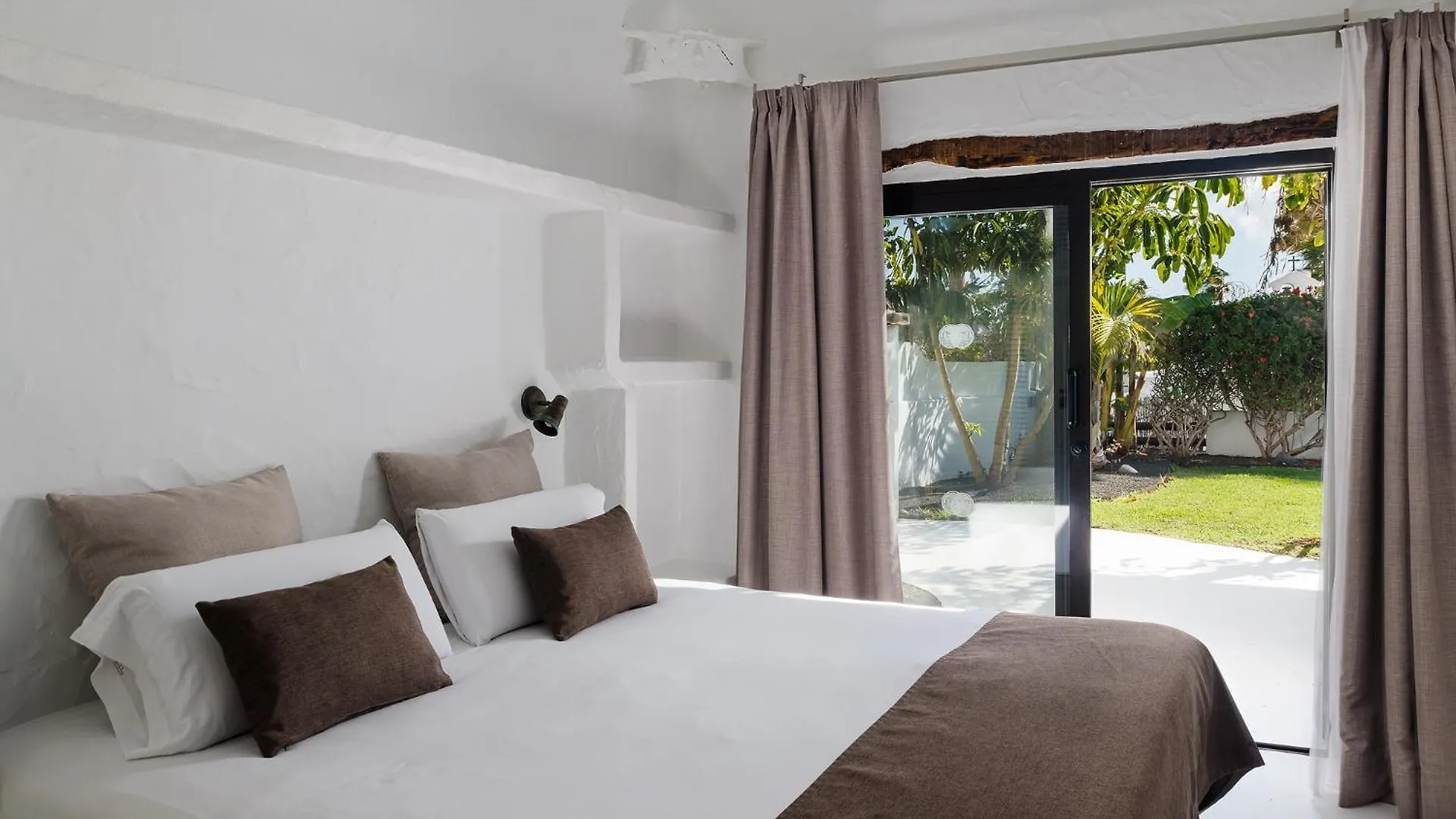 Kamezi Boutique Hotel Villas Playa Blanca  Playa Blanca (Lanzarote)