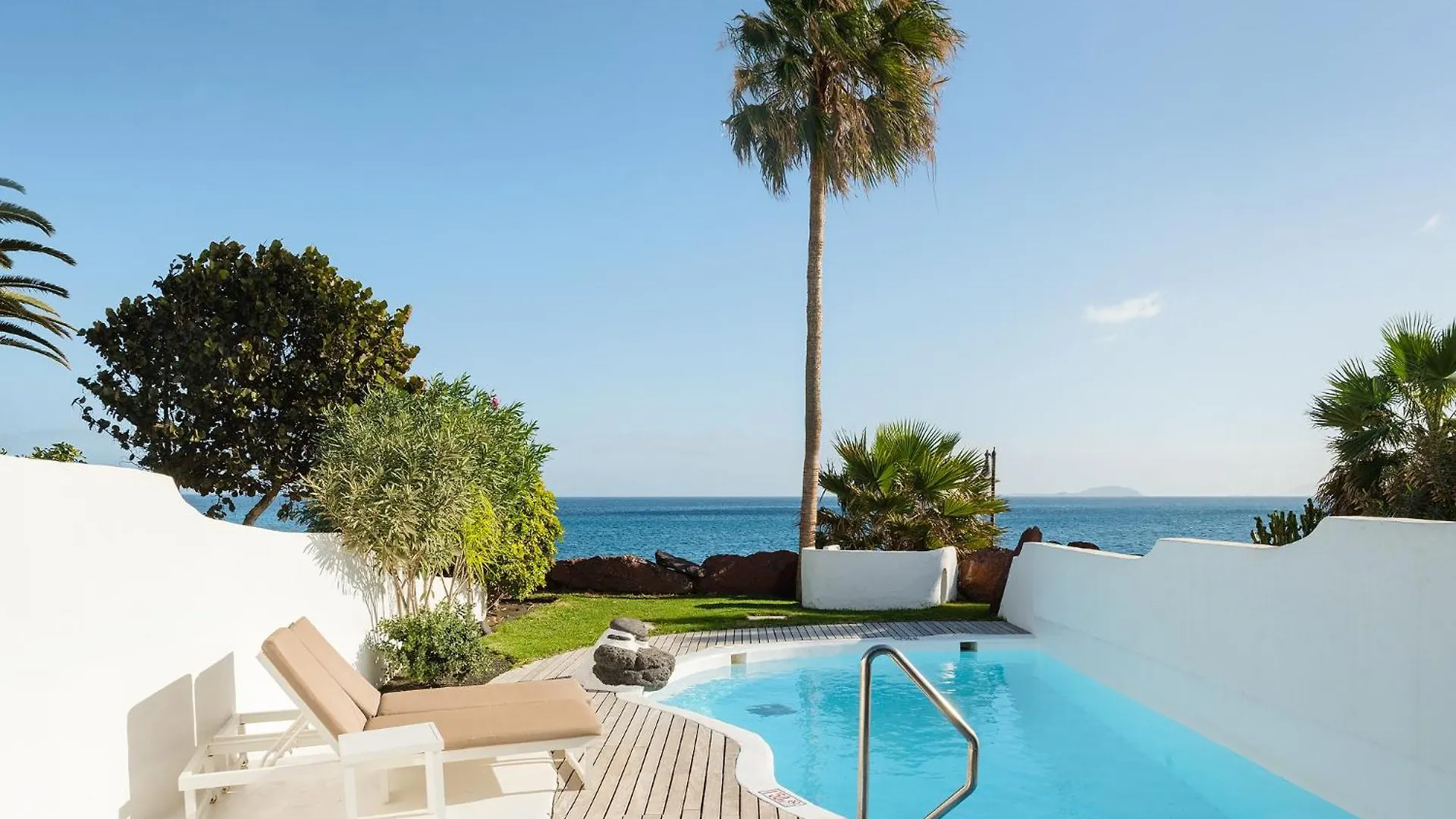 Kamezi Boutique Hotel Villas Playa Blanca