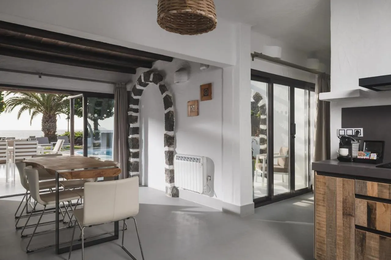 Kamezi Boutique Hotel Villas Playa Blanca