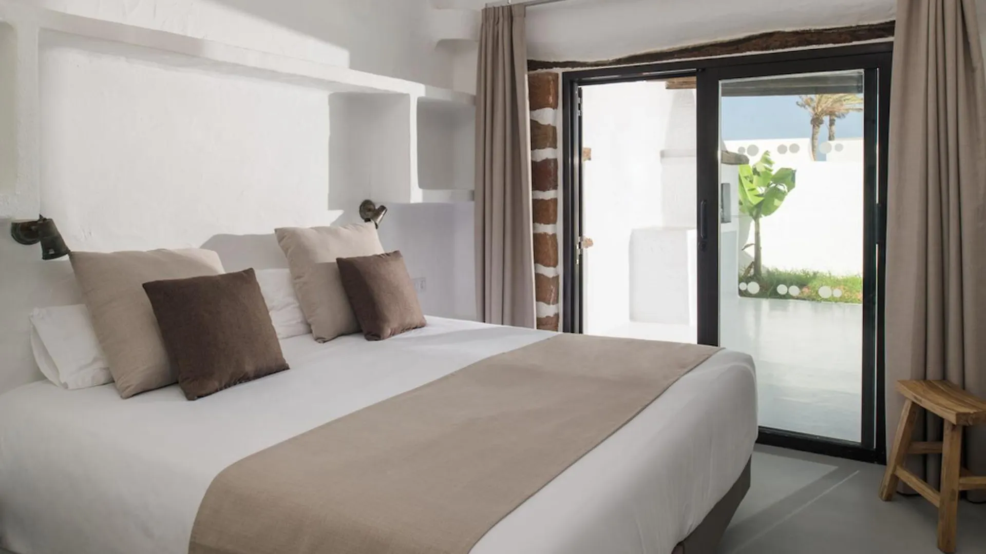 Kamezi Boutique Hotel Villas Playa Blanca  Spain
