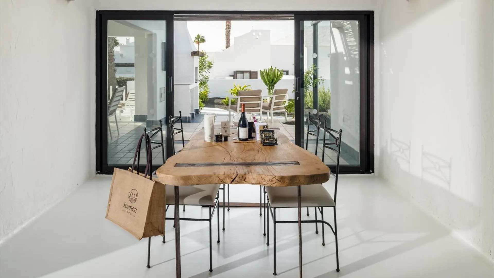 Kamezi Boutique Hotel Villas Playa Blanca  0*, Playa Blanca (Lanzarote) Spain