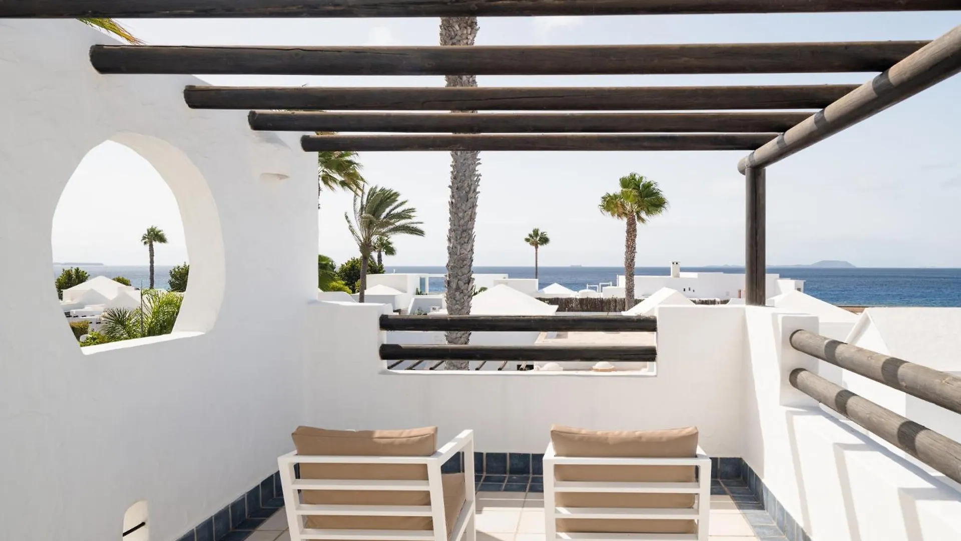 Kamezi Boutique Hotel Villas Playa Blanca