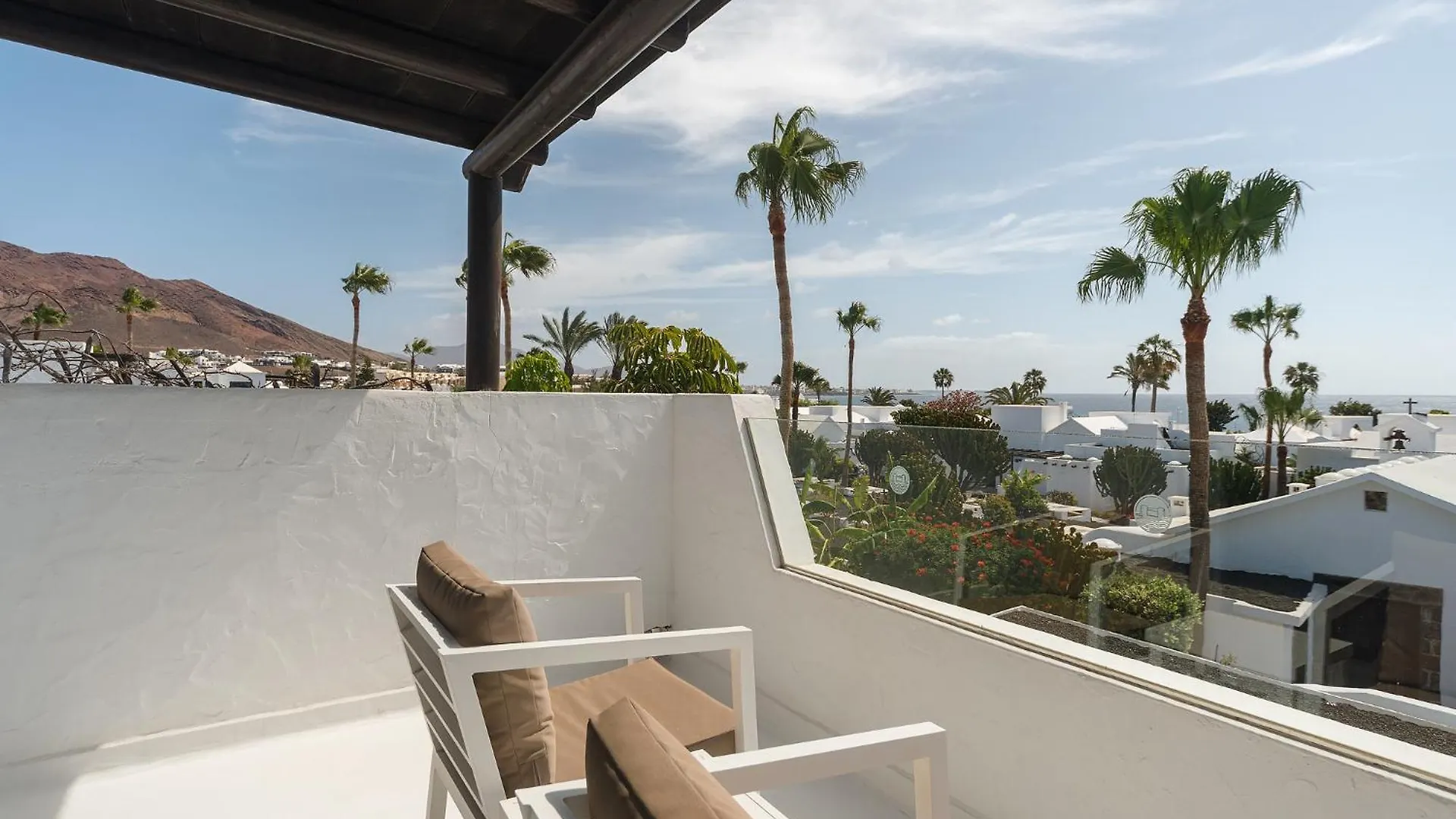 Kamezi Boutique Hotel Villas Playa Blanca  Spain
