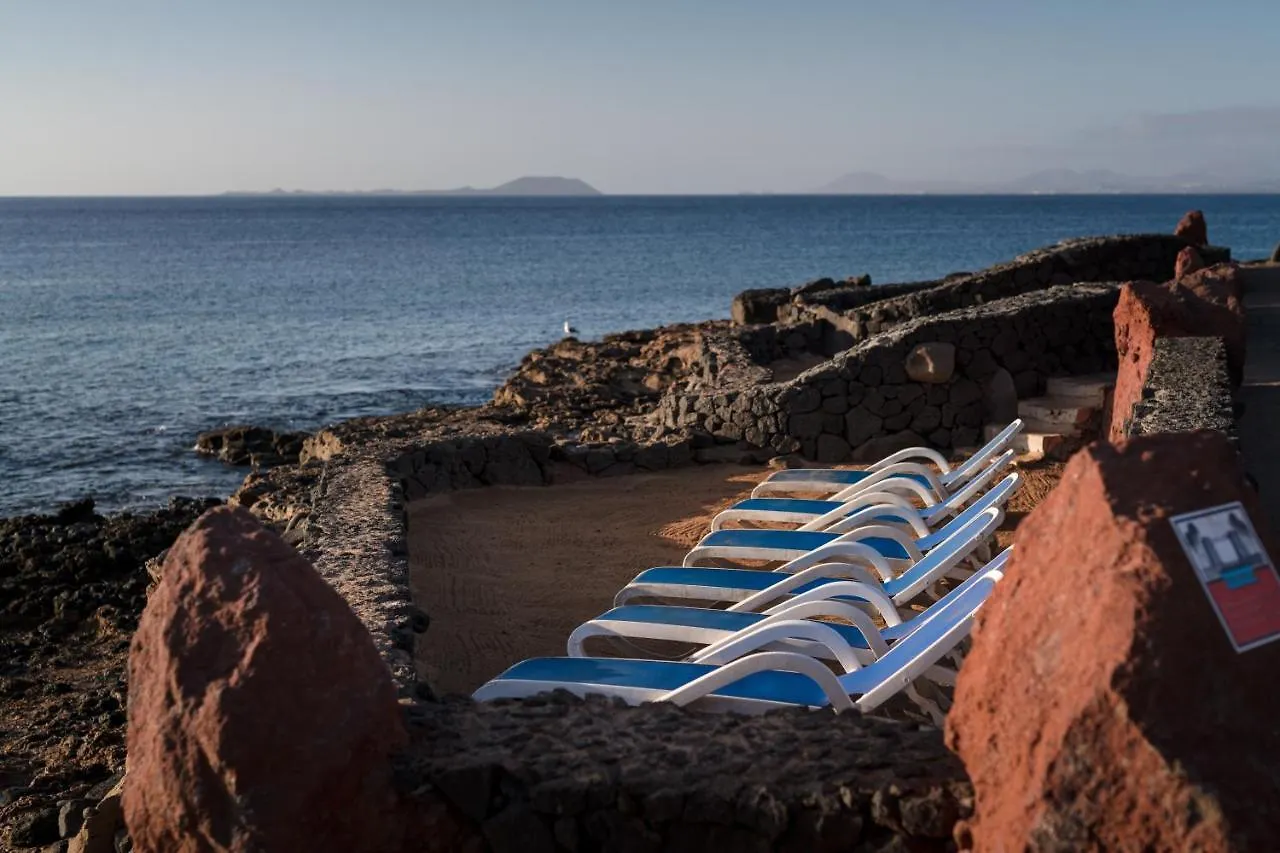 Kamezi Boutique Hotel Villas Playa Blanca  Spain